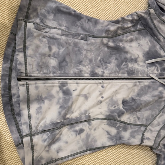 Lululemon Define Jacket with Hoody- Grey Tie-Dye Zip-Up - Picture 4 of 7
